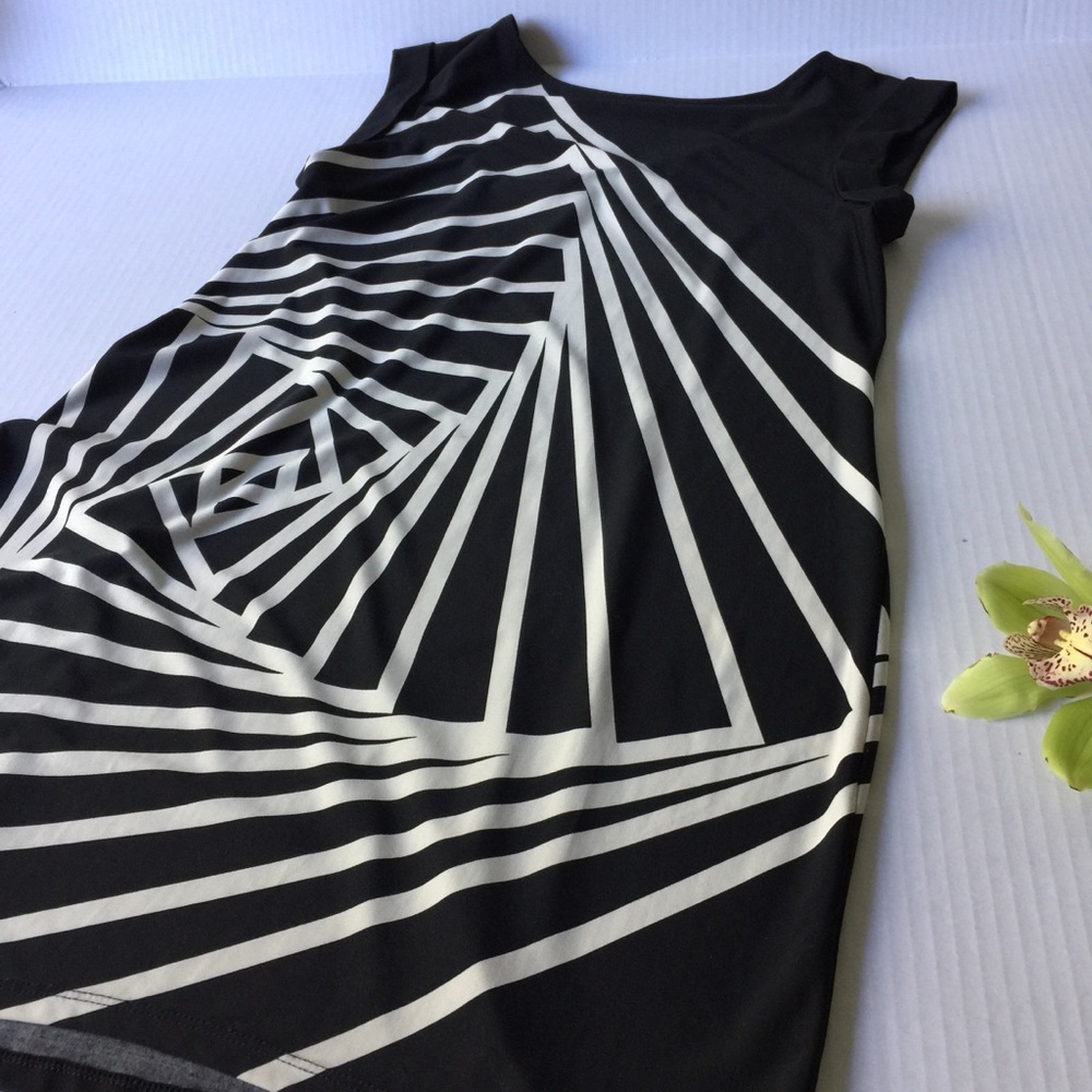 bcbg maxazria • black white coctail dress - Picture 9 of 9